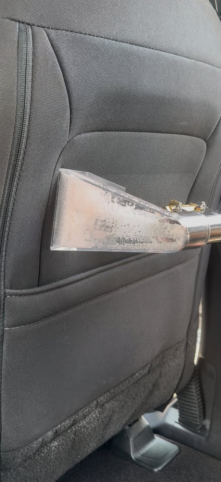Hot water extraction on car seats